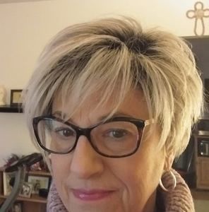 Meet your Posher, Debra